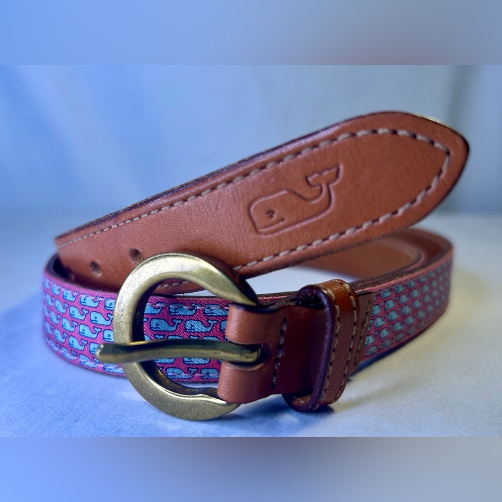 Vineyard Vines pink whale logo print leather belt small